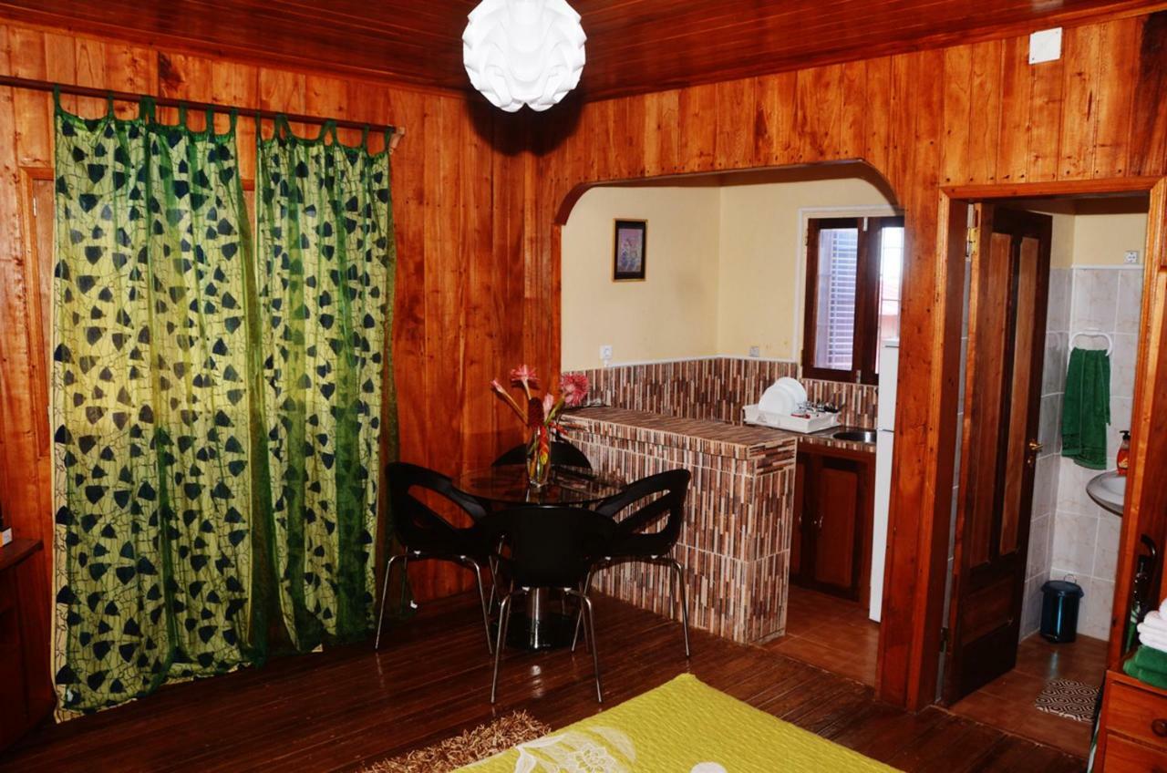 Guest House Quinta Natural Bangalots Graca Luaran gambar